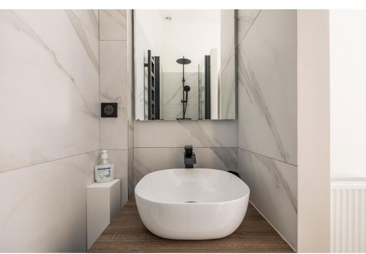 L'Appartement Du Marais Париж Екстериор снимка